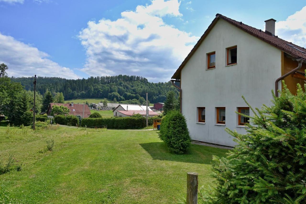 Apartmany Janovice Jívka Zewnętrze zdjęcie